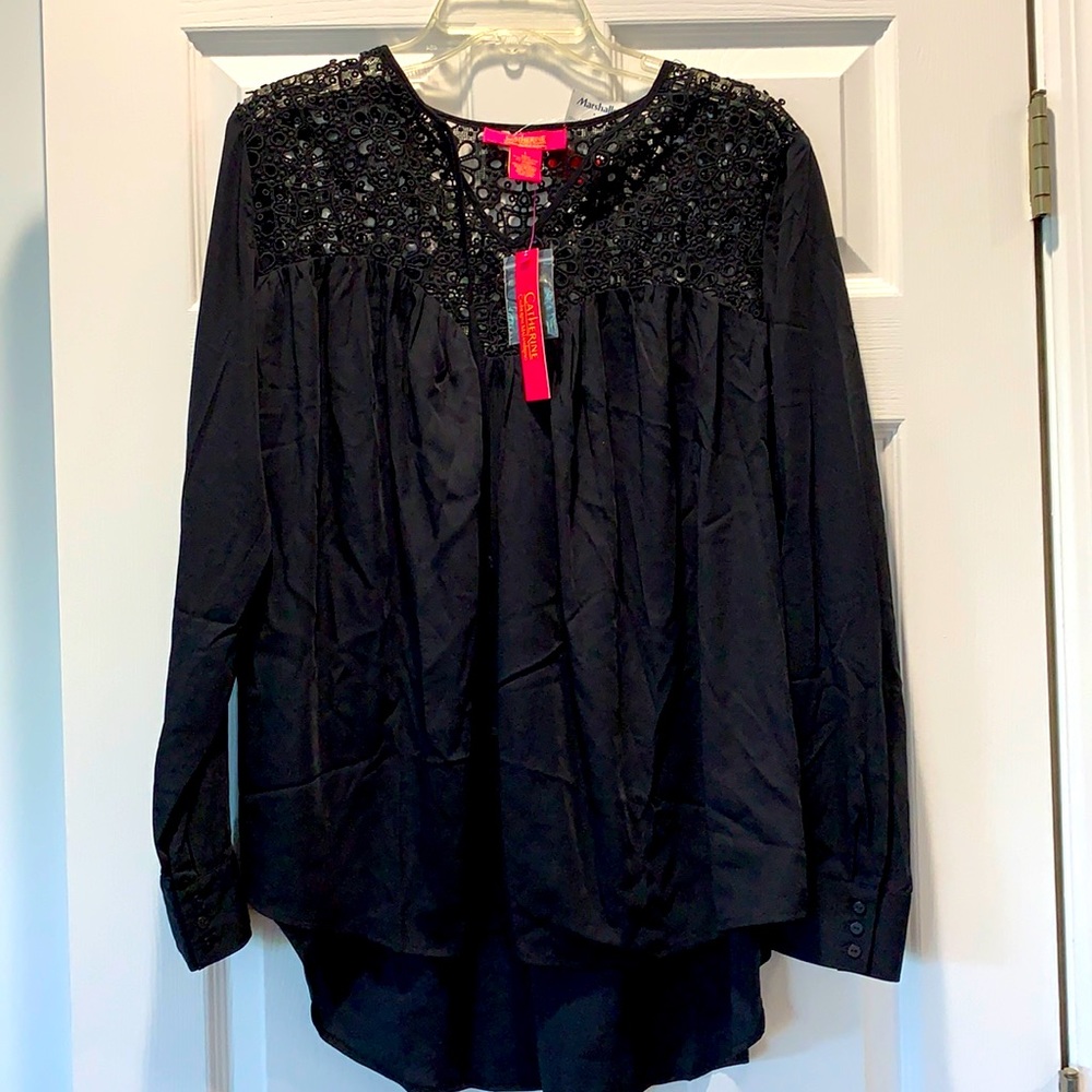 Gorgeous silky Catherine Malandrino top with lace